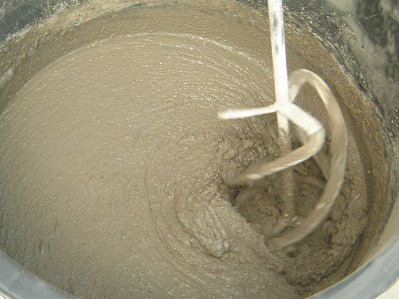 FLOWBED®: TEGELLIJM VOOR ENKELVOUDIGE VERLIJMING VAN GROOT-FORMAAT TEGELS