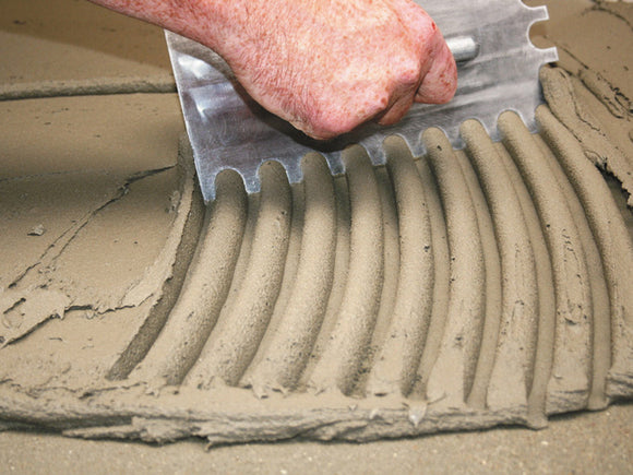 FLOWBED®: TEGELLIJM VOOR ENKELVOUDIGE VERLIJMING VAN GROOT-FORMAAT TEGELS