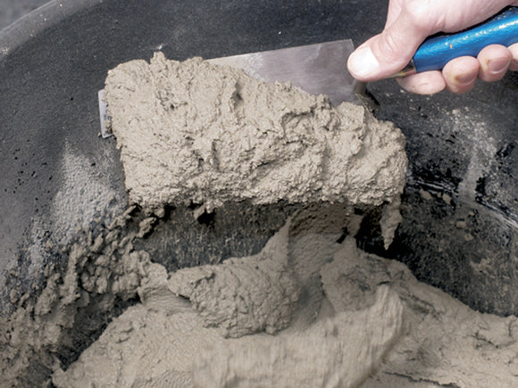 EGALCOL M10: PLAATSINGS- EN UITVLAKMORTEL