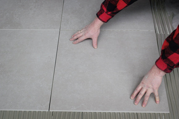 FLEXCEMENT® COMFORT: FLEXIBELE LICHTGEWICHT BOUW- EN TEGELLIJM